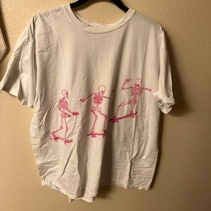 urban outfitters skeleton tee
